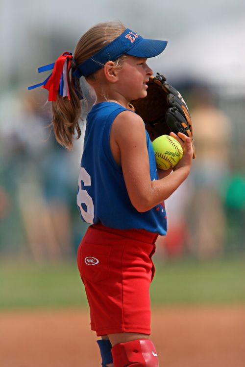 softball player girl
