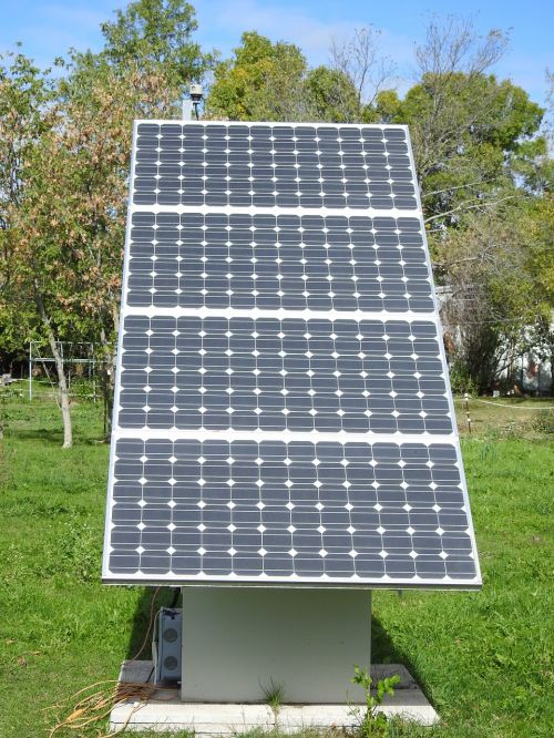 solar power station 120v ac green energy battery backup