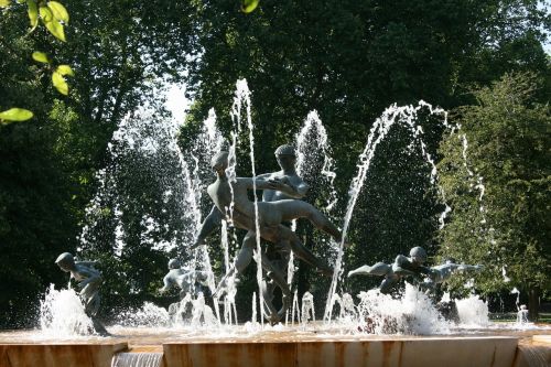 source water sculpture