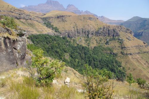 south africa drakensberg mountains hiking trails