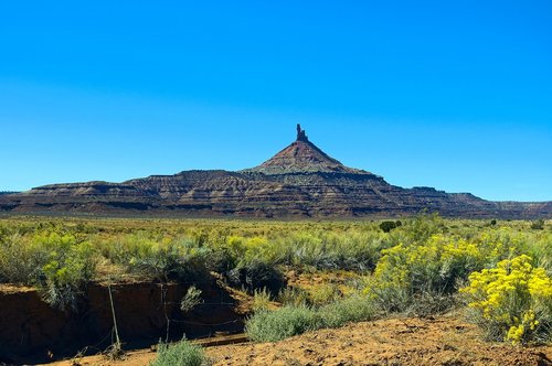 south six-shooter peak  desert  sandstone
