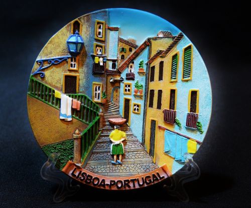 souvenir portugal lisbon