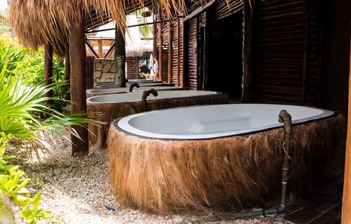 spa  coconut  bath tub