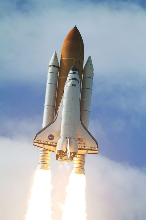 space shuttle liftoff launch