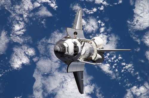 space shuttle discovery above