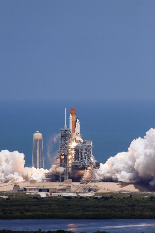 space shuttle atlantis launch pad
