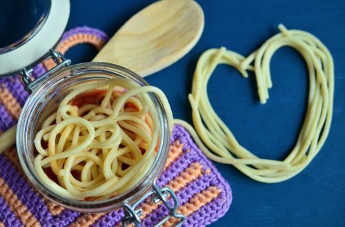 spaghetti pasta noodles