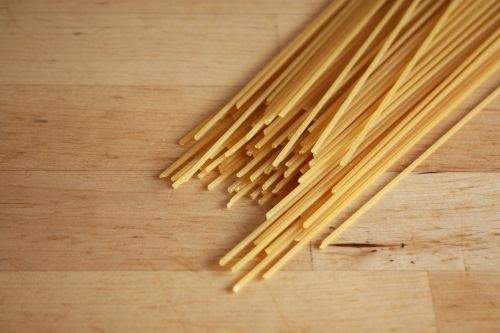 spaghetti pasta noodle