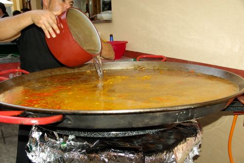 spain paella cook