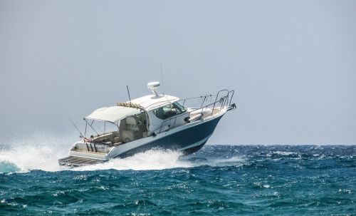 speed boat sea water