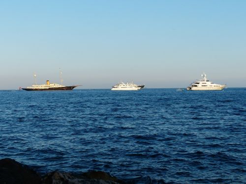 speed boats yachts boats