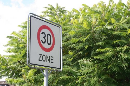 speed limitation 30 zone mark
