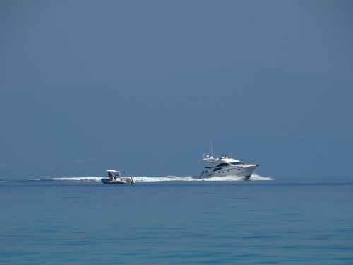 speedboat great yacht