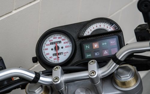 speedometer motorcycle tachometer