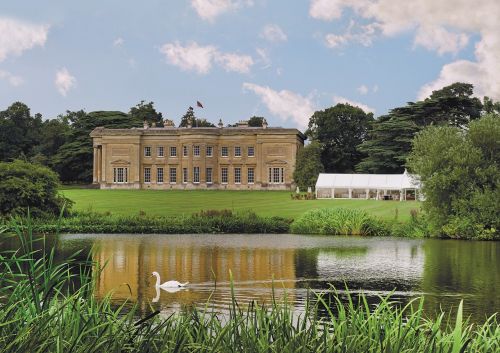 spetchley wedding backdrop