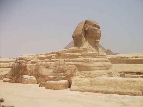 sphinx pyramid egypt