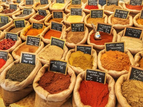 spices market color