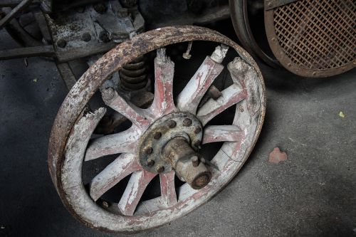 spoke wheel agriculture old