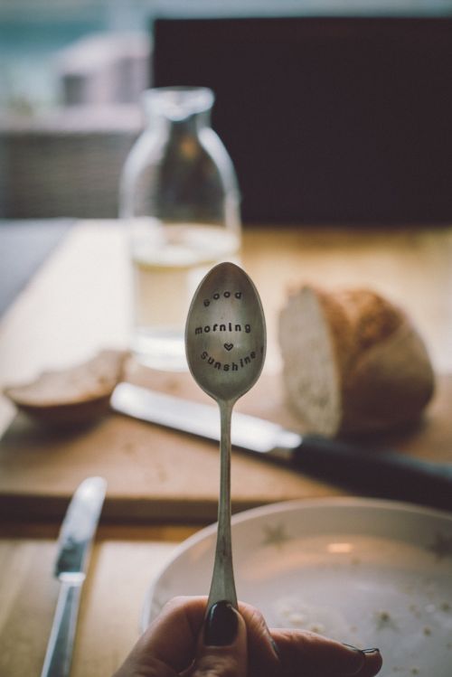 spoon bread knife