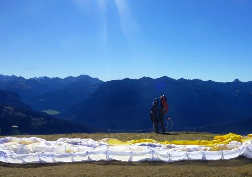 sport paragliding mountains