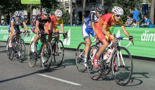 sport cyclists tour