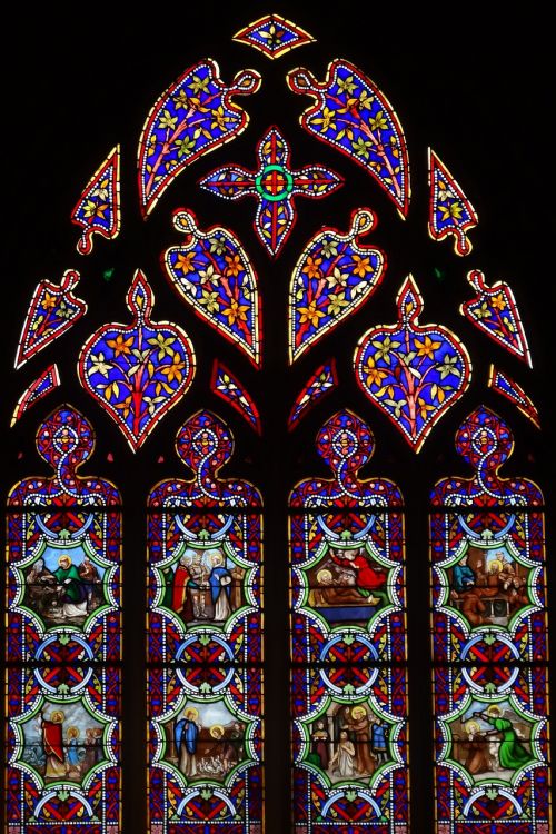 stained glass windows colors church
