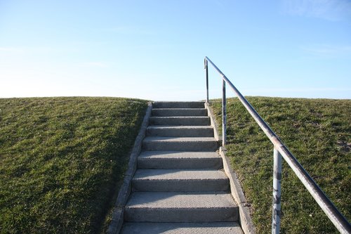 stairs  railing  sky