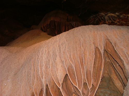 stalactite narancszuhatag vass imre cave