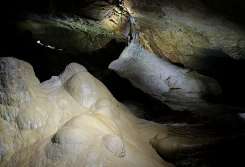 stalactite cave sophie cave stalagmites