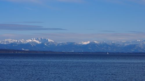 starnberger see alpine lake