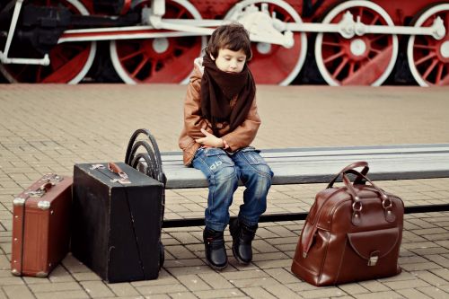 station suitcases child