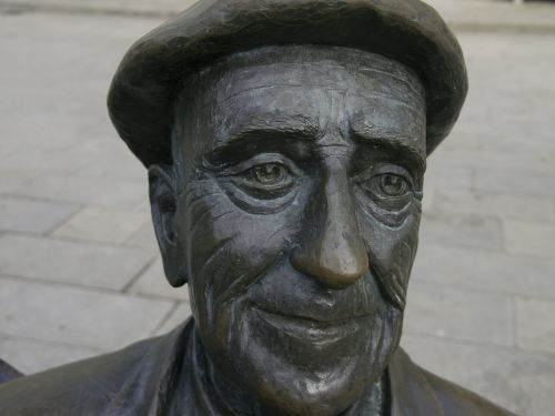 face statue sculpture