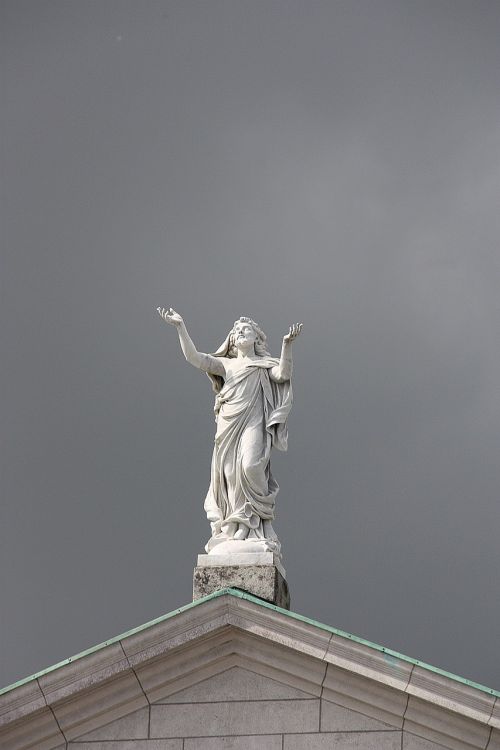 statue holy church