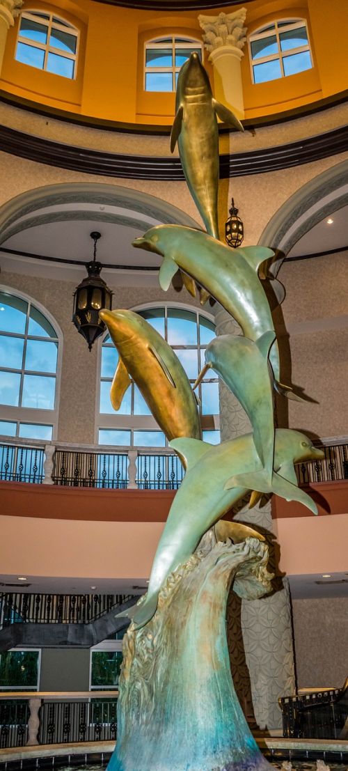 statue dolphins gaylord palms