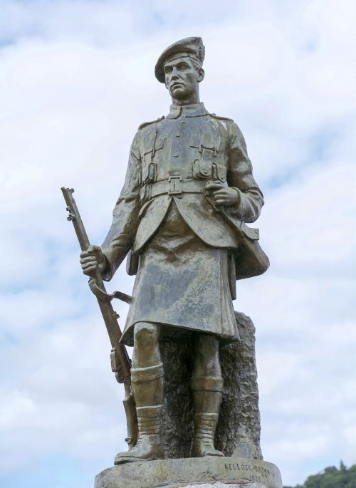 statue memorial world war 1