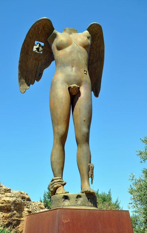 statue sicily antiquity