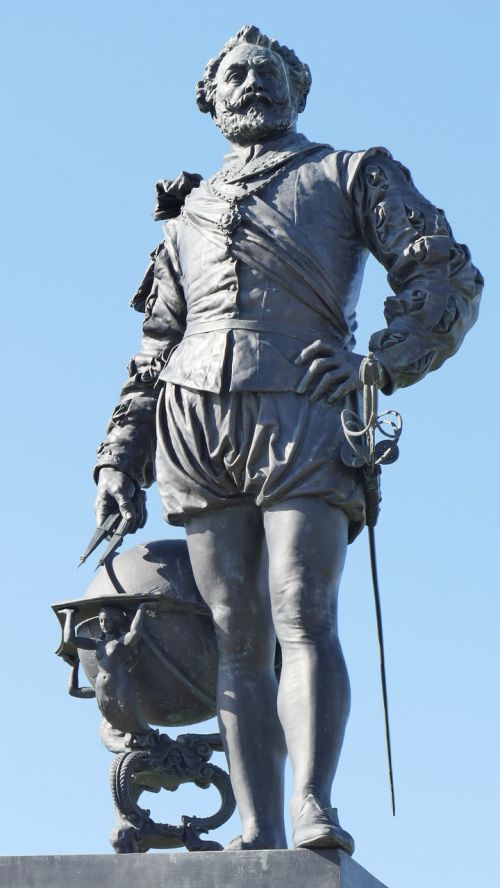 statue britain uk