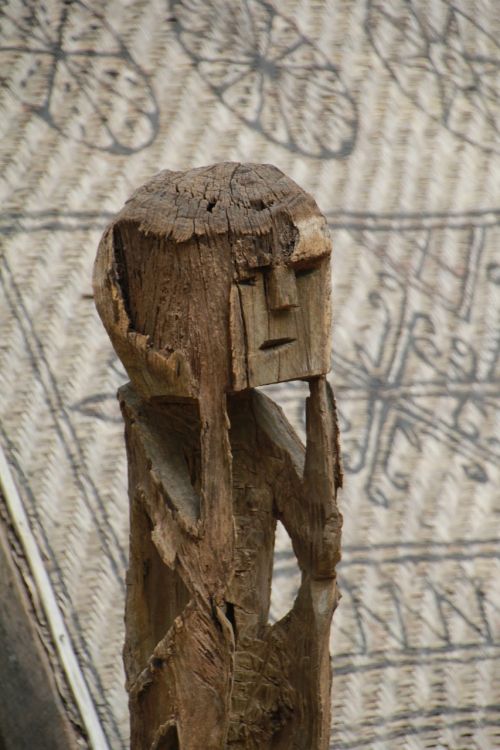 statue wood figure