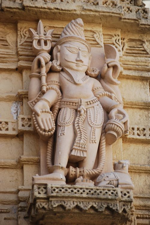 statue india hindu