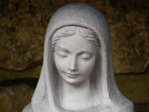 statue madonna white