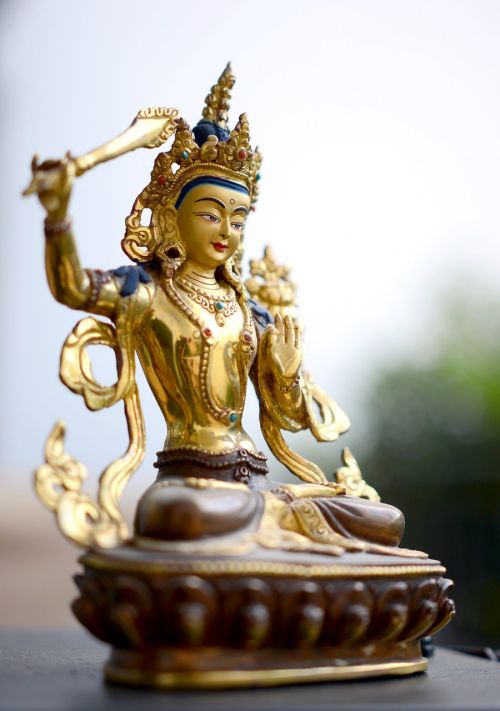 statue nepal buddhism