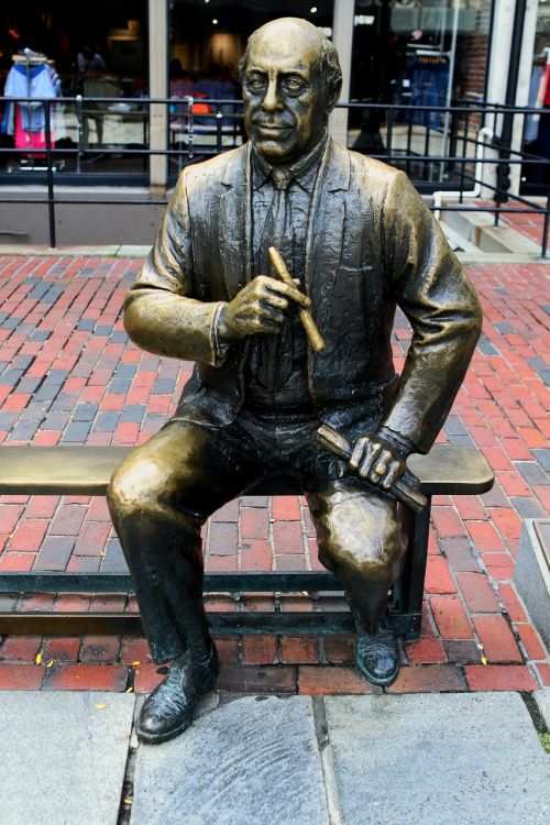 statue red auerbach boston
