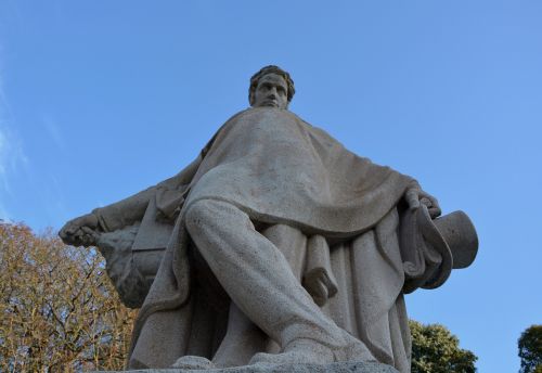 statue sculpture stone writer chateaubriand