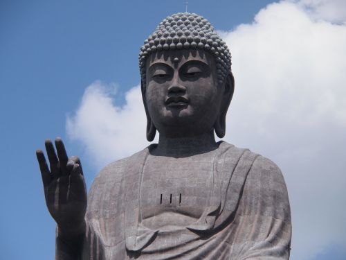 statue japan asia