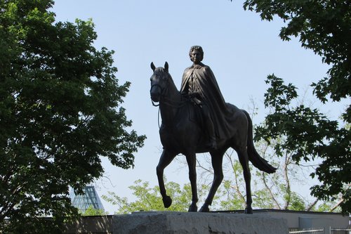 statue  park  sculpture