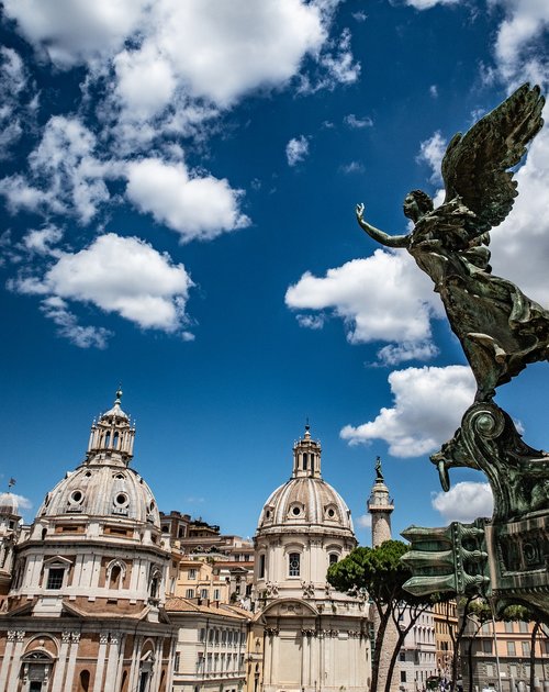 statue  rome  italy