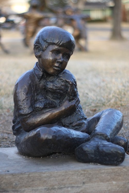 statue  child  bronze