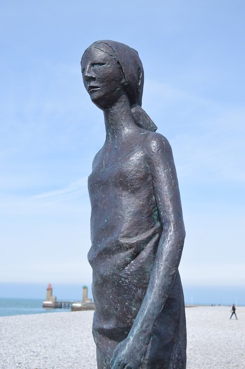statue  bronze  sculpture