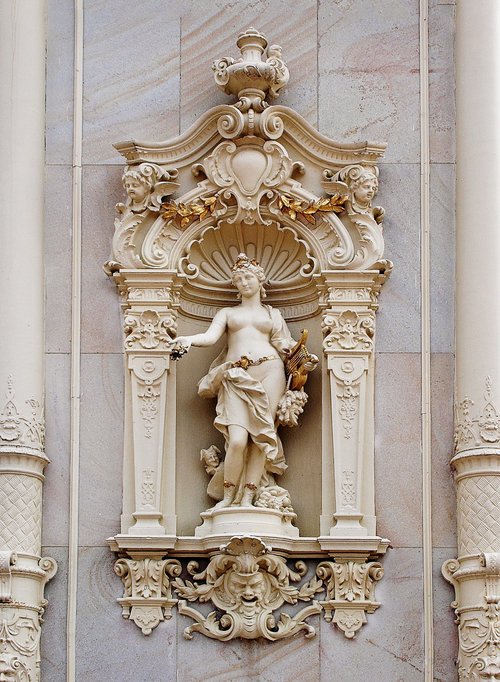 statue  marianské lázně  marble