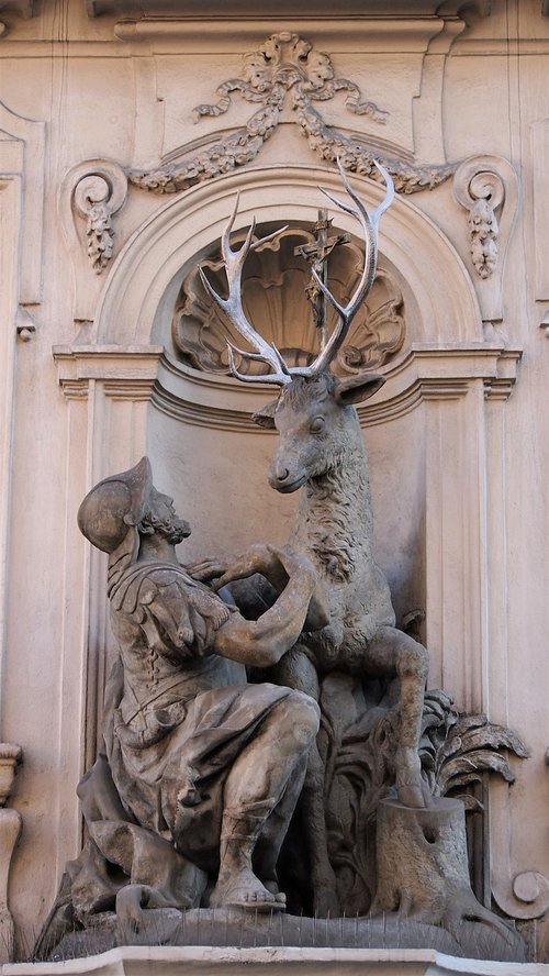 statue  deer  sculpture